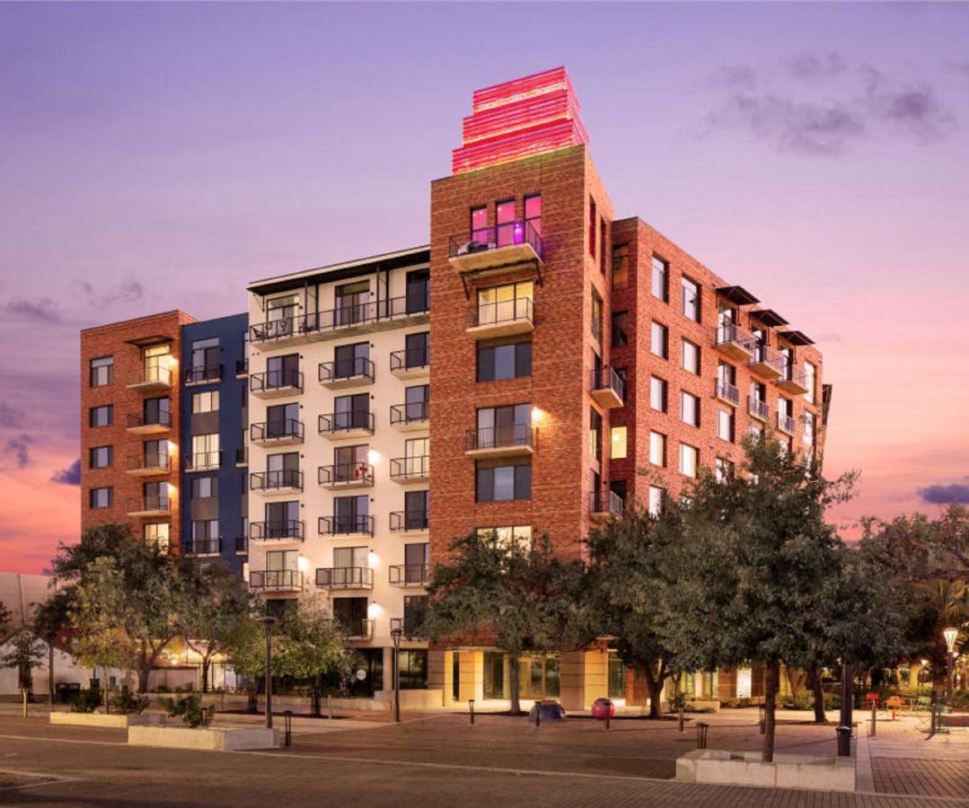 Apartahotel Downtown By Barsala